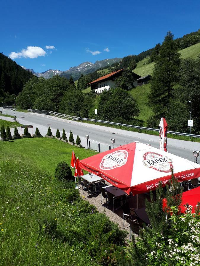 Vinaders Gasthof *